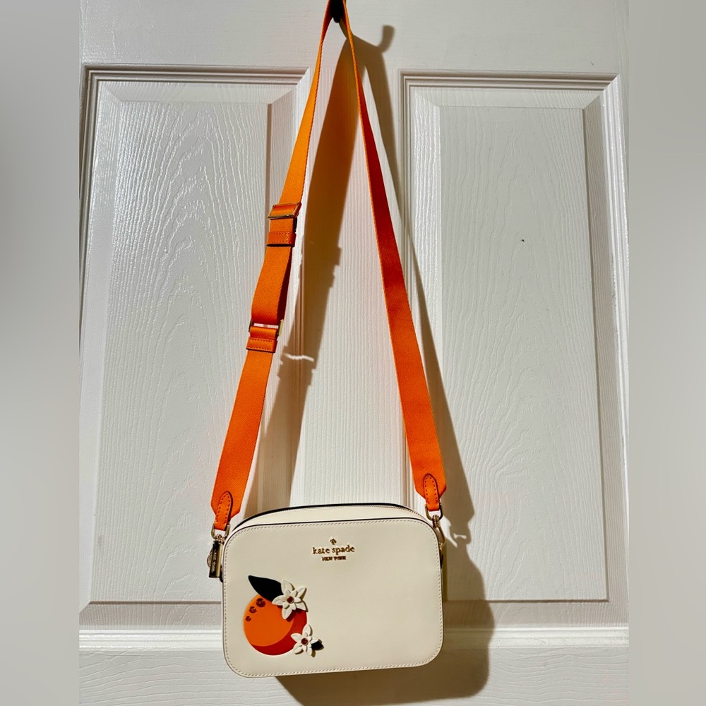 Kate Spade Cream and Orange Floral Crossbody Bag (NWT)